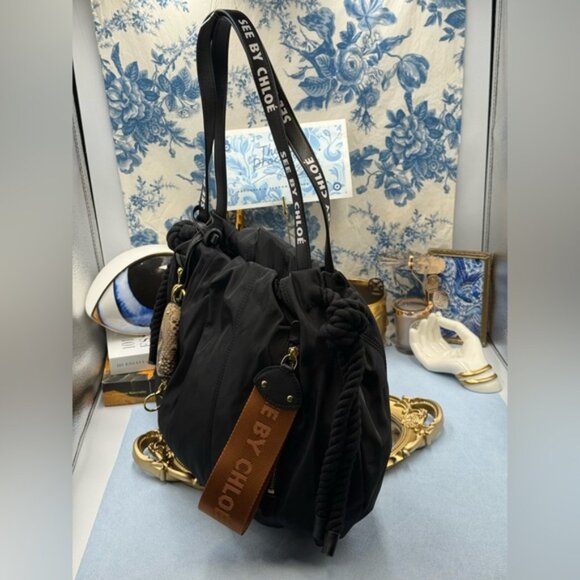 🆕 SEE BY CHLOE 🧿 NWOT Flo Shoulder Bag, Black Nylon - Picture 8 of 16